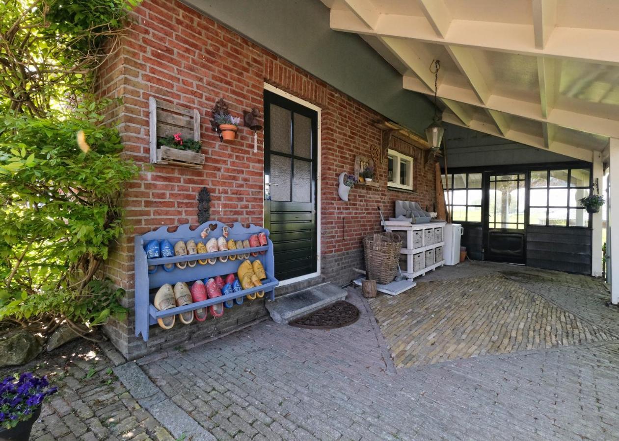 Idyllisch En Knus Huisje Met Prachtige Veranda. Oterleek Bagian luar foto